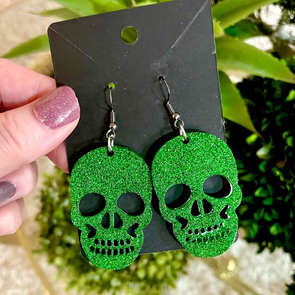 Green Acrylic Skull Earrings - Picture 2 of 3